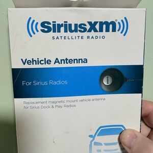 Black Vehicle Antenna for Satellite Radios
